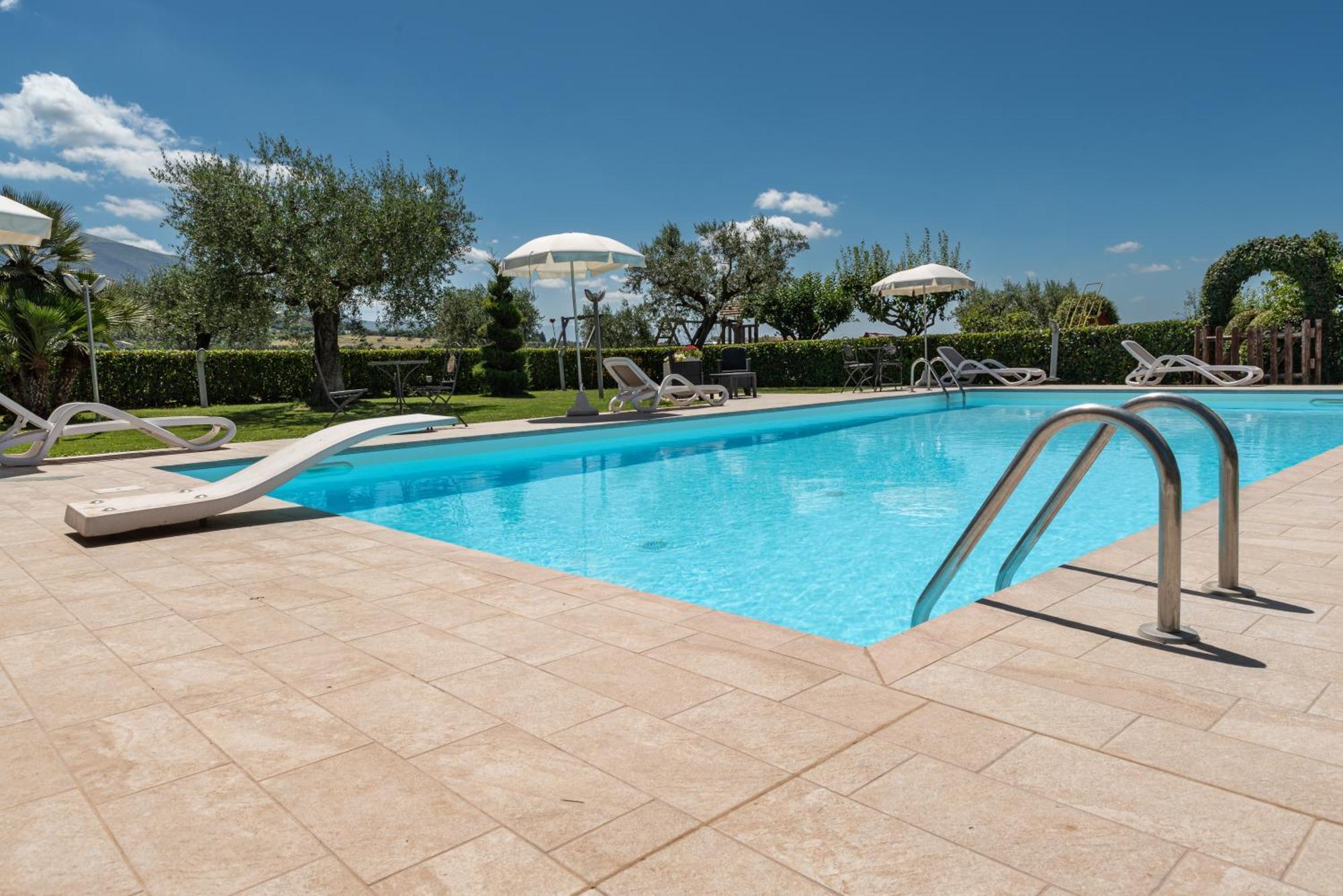 Agriturismo Il Girasole Assisi Exterior foto