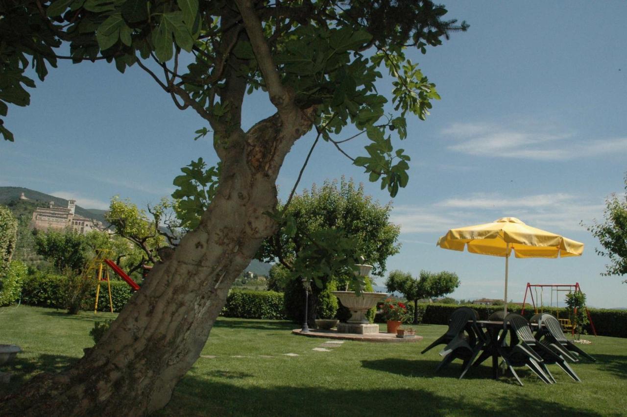 Agriturismo Il Girasole Assisi Exterior foto
